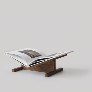 NEW MAGS, Buchständer Page