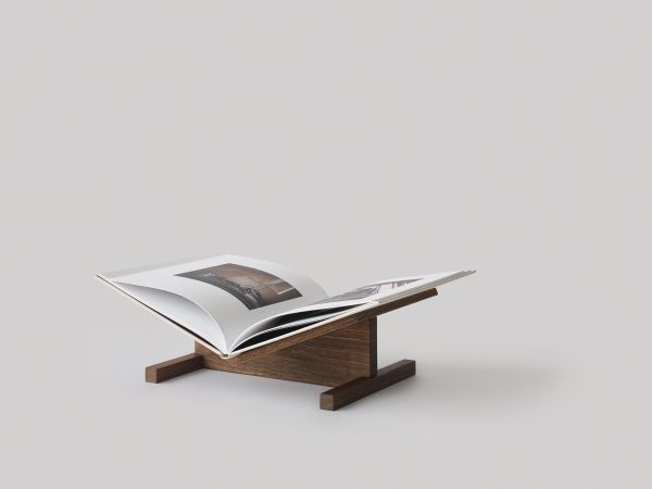 NEW MAGS, Buchständer Page