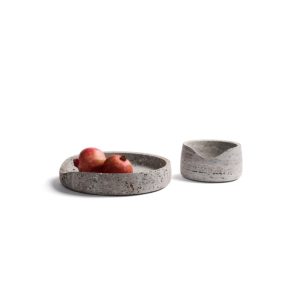 When objects work, Schale GUILLAUME LOPEZ, Travertin titanium