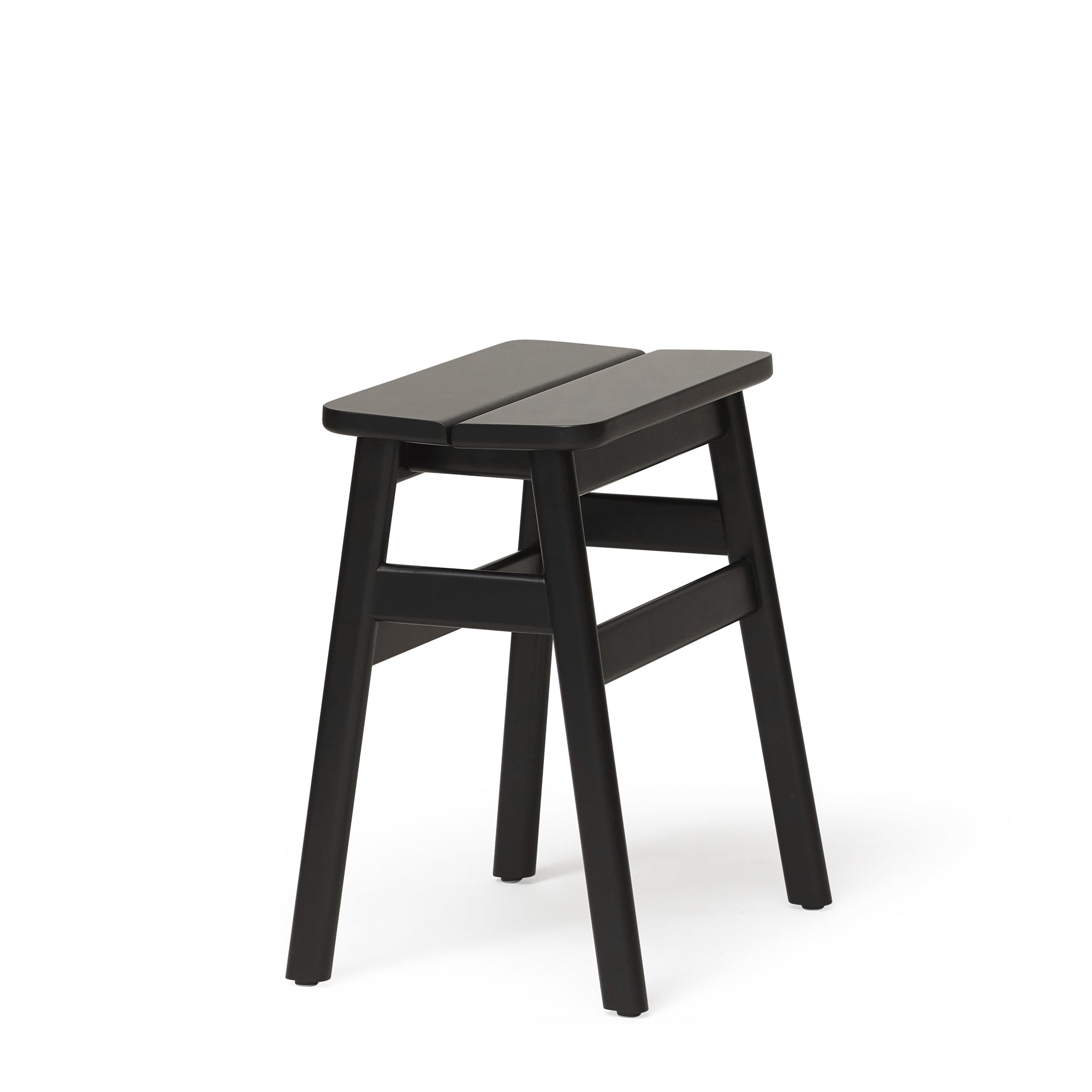 Form & Refine - Angle Standard Hocker