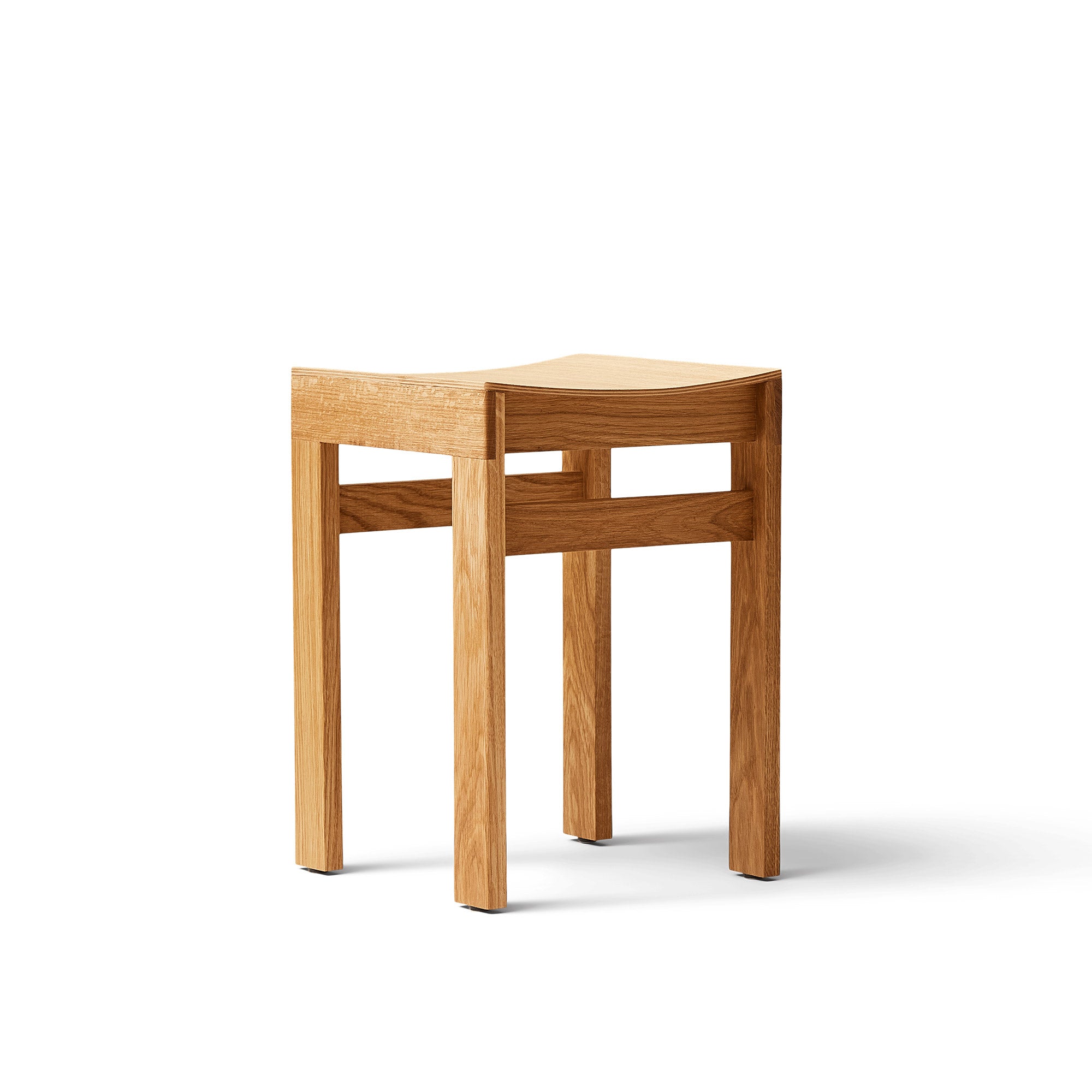 Form & Refine - Sonder Hocker
