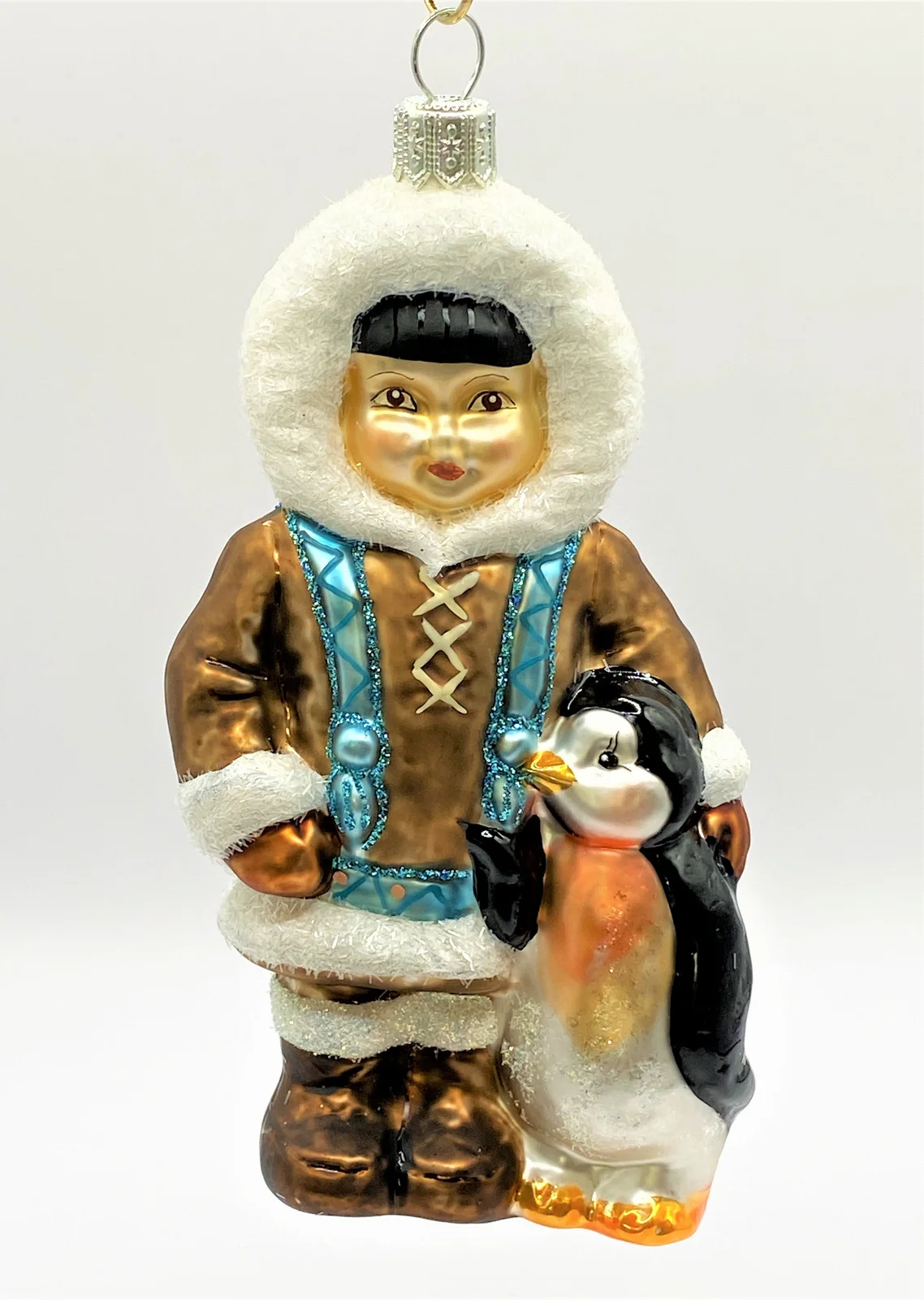 Oberfränkische Inuit Papa mit Pinguin
