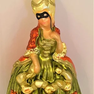 Komozja Dame in grünem Rokoko-Kleid mit venezianischer Maske, KOMOZJA MOSTOWSKI