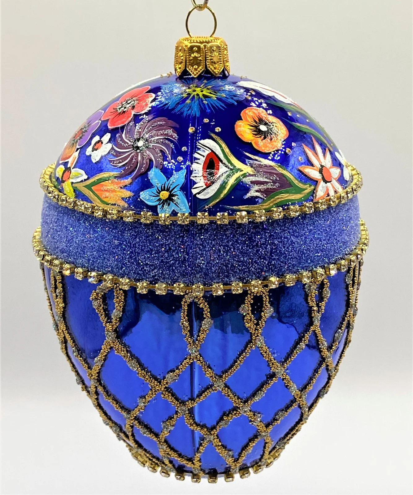 Impuls Blaue Ei-Form im Barockstil mit hübschem Blumendekor