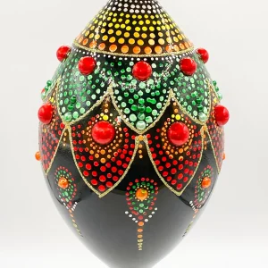 GlitterLab Schwarzes Tropfenornament mit buntem Tupfendekor und roten Schmucksteinen, GlitterLab