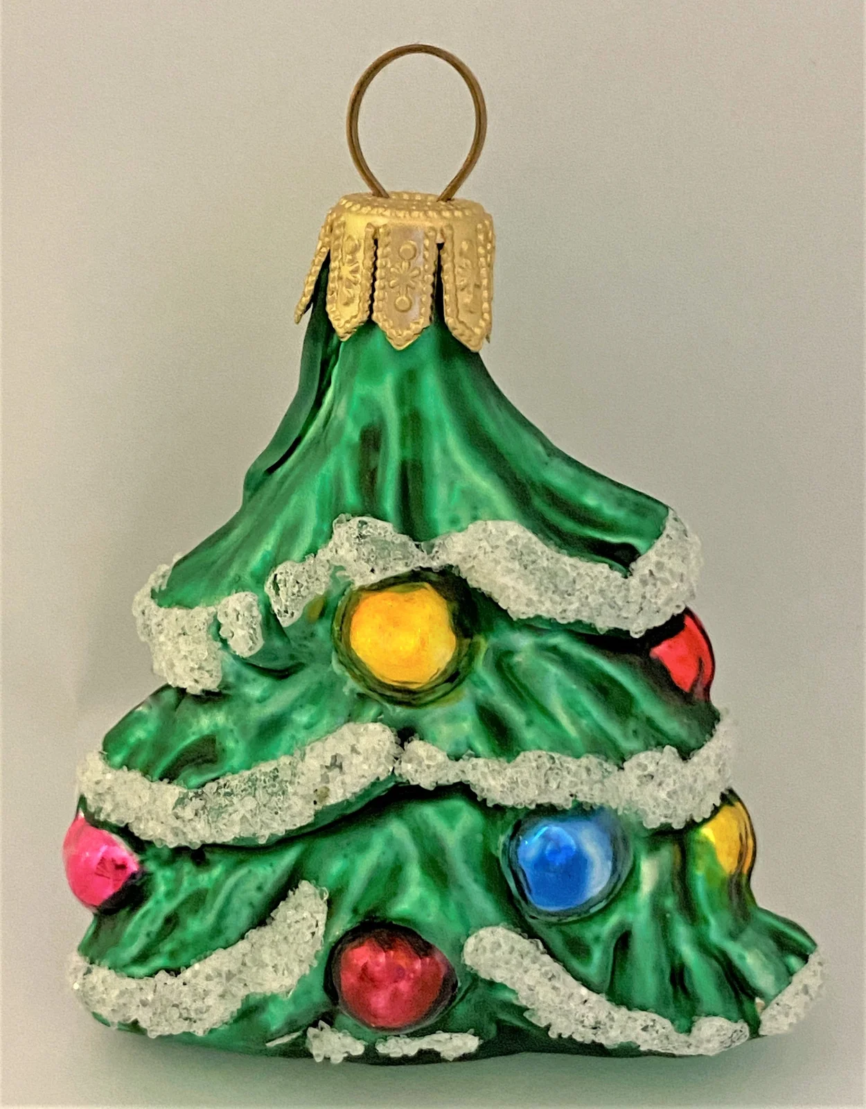Oberfränkische Kleiner Weihnachtsbaum mit bunten Christbaumkugeln