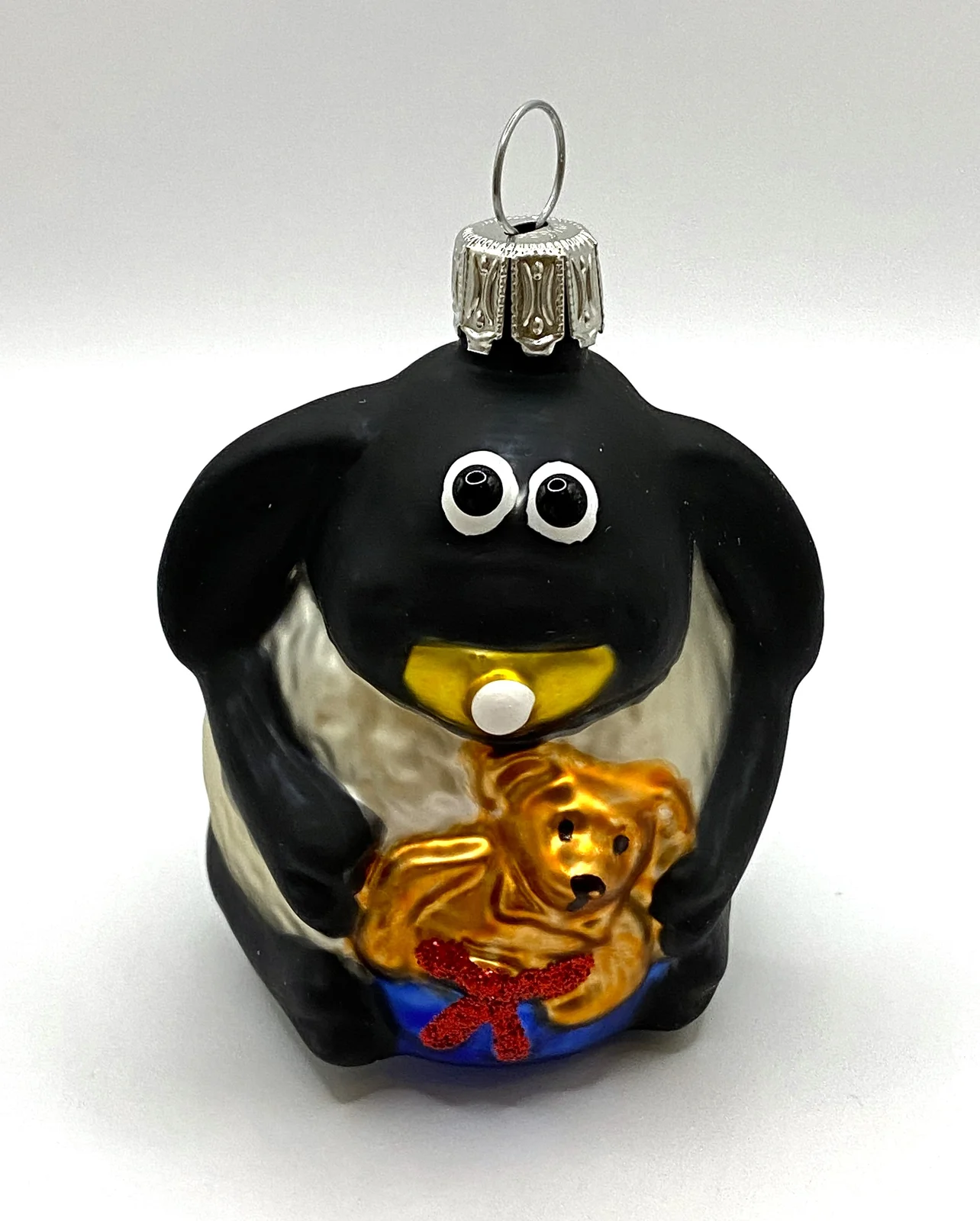 Thüringer Timmy mit Geschenk, Shaun das Schaf