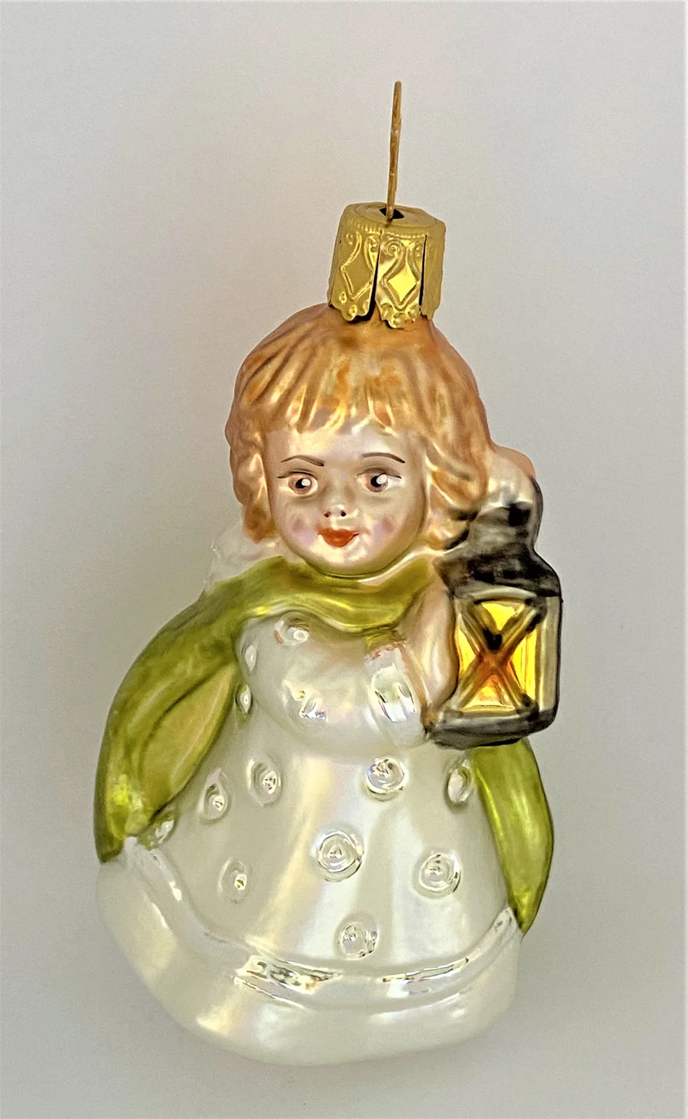 Inge-Glas Engel mit Laterne und grünem Umhang