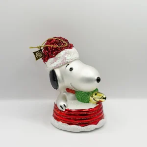 Vondels Snoopy macht zusammen mit Woodstock eine Schlittenfahrt