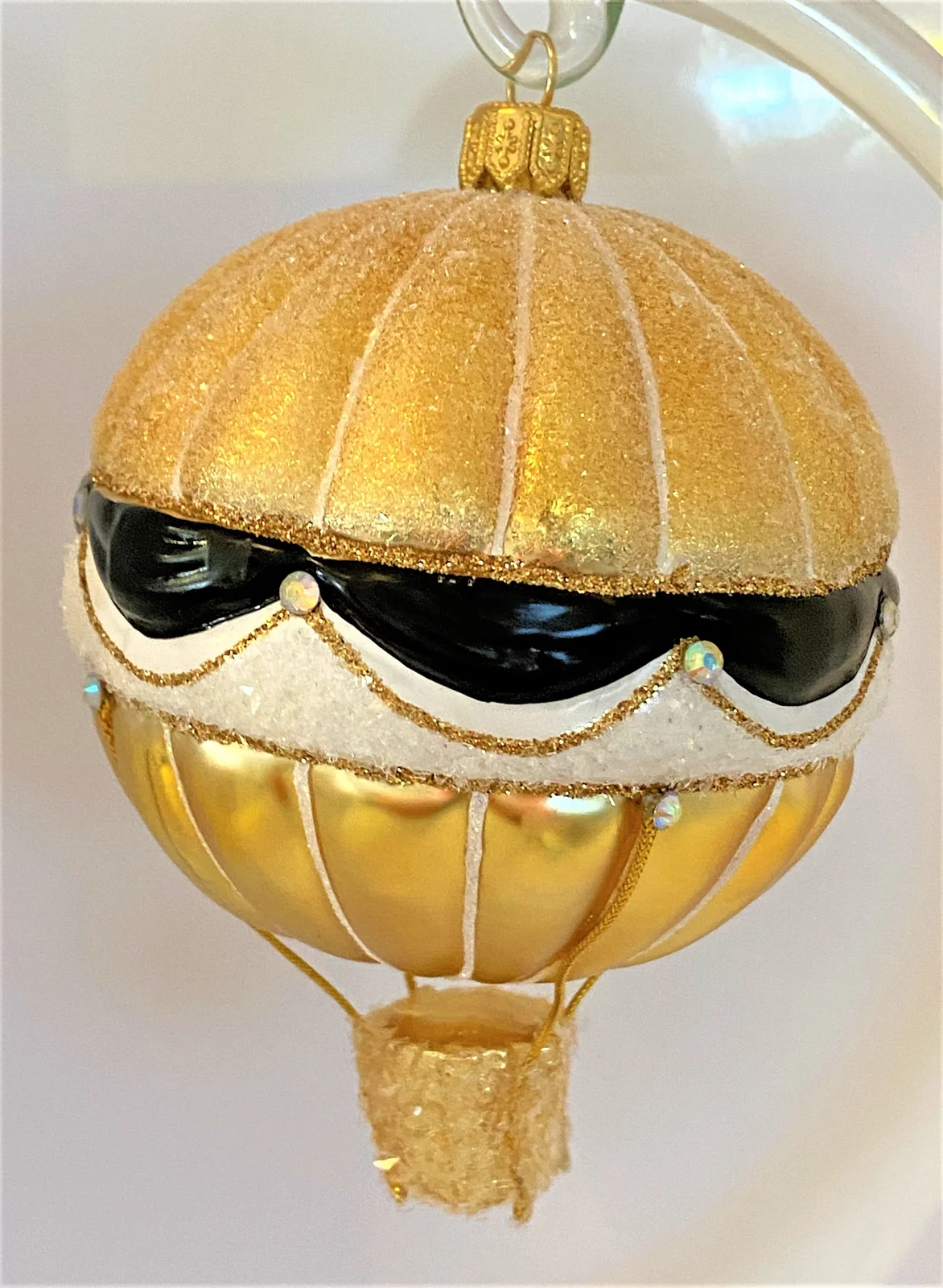 GMC Goldener Heissluftballon, Montgolfier