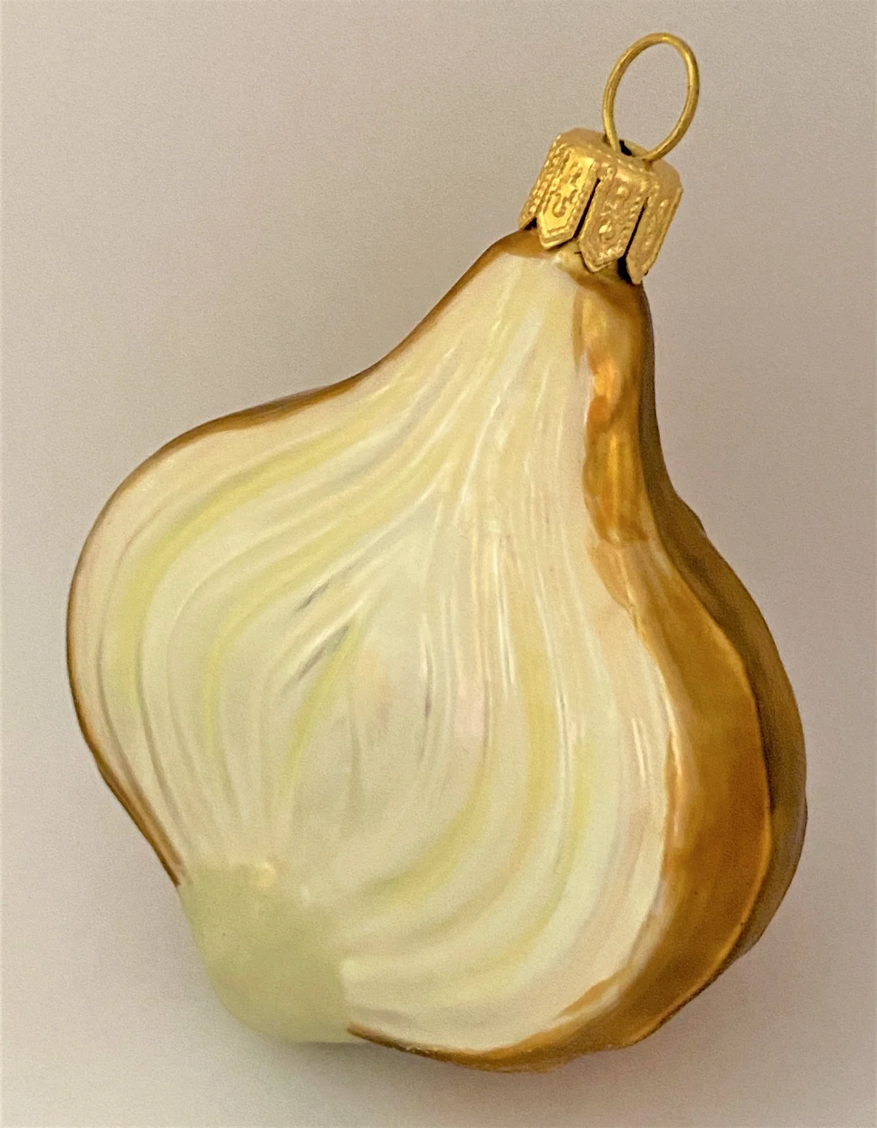 GMC Halbe braune Zwiebel