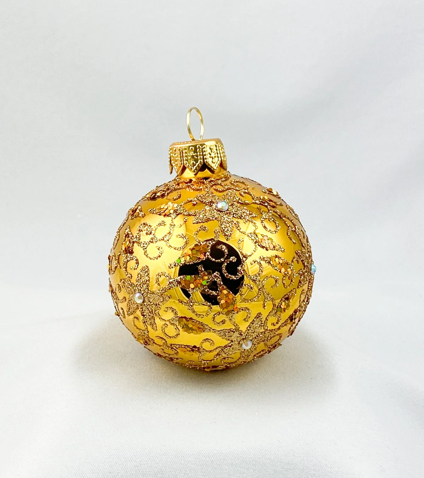 GMC Kugel gold glanz mit goldenem Kringel Muster