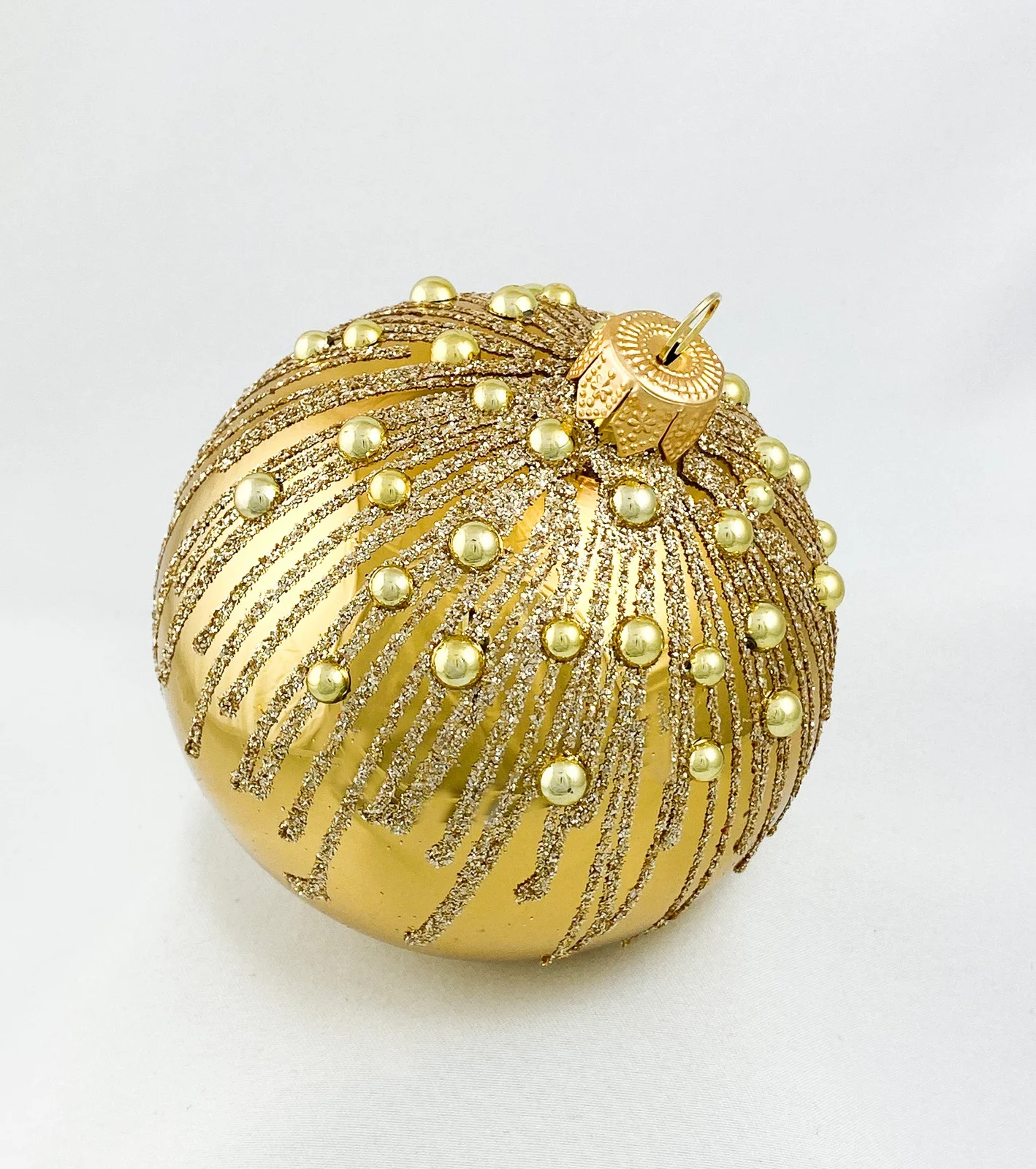 Dagmara Kugel gold glänzend mit Schmucksteinen