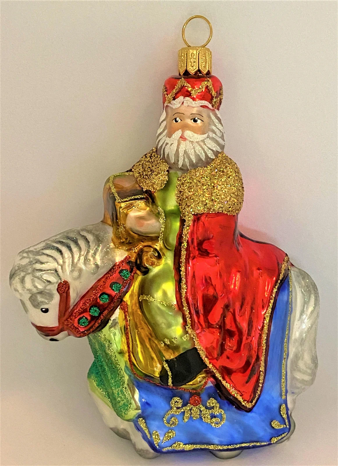 Glassware Heiliger König auf Pferd