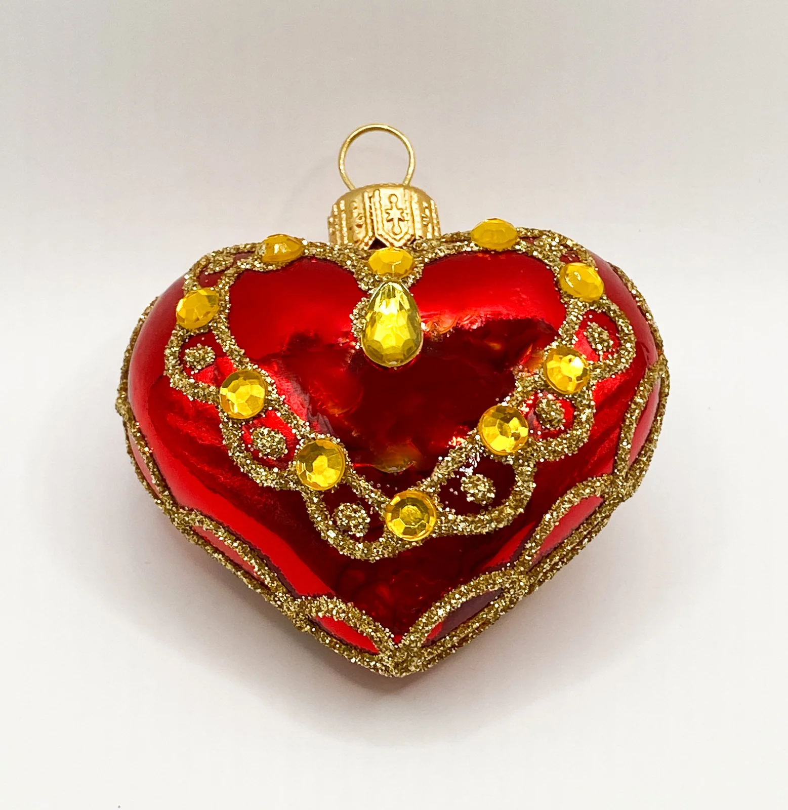 Szklo Rotes Herz mit goldenen Schmucksteinen
