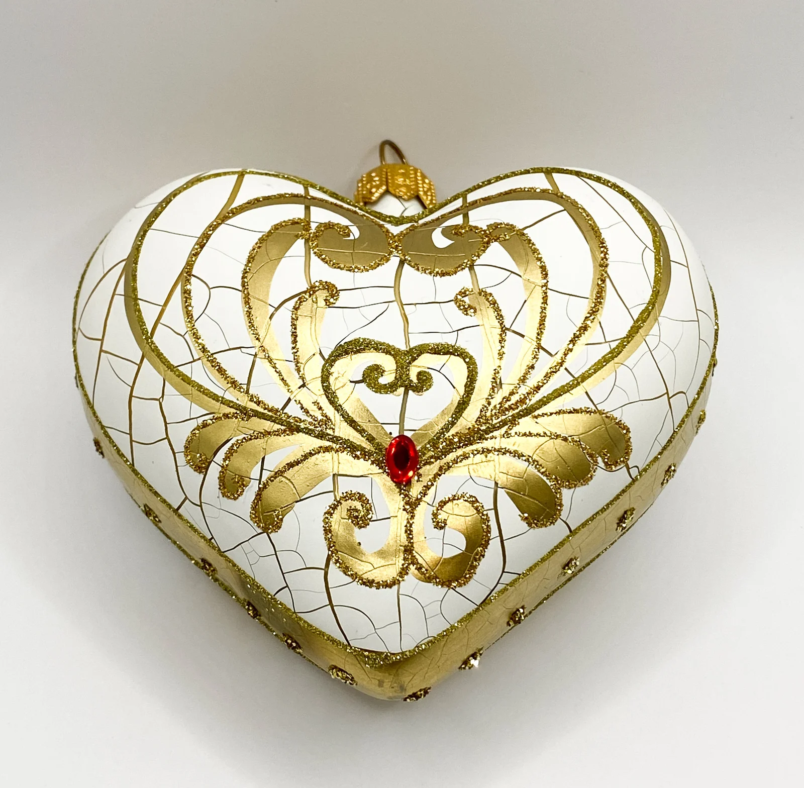 Szklo Weisses Herz im Shabby chic Dekor mit Gold-Dekor