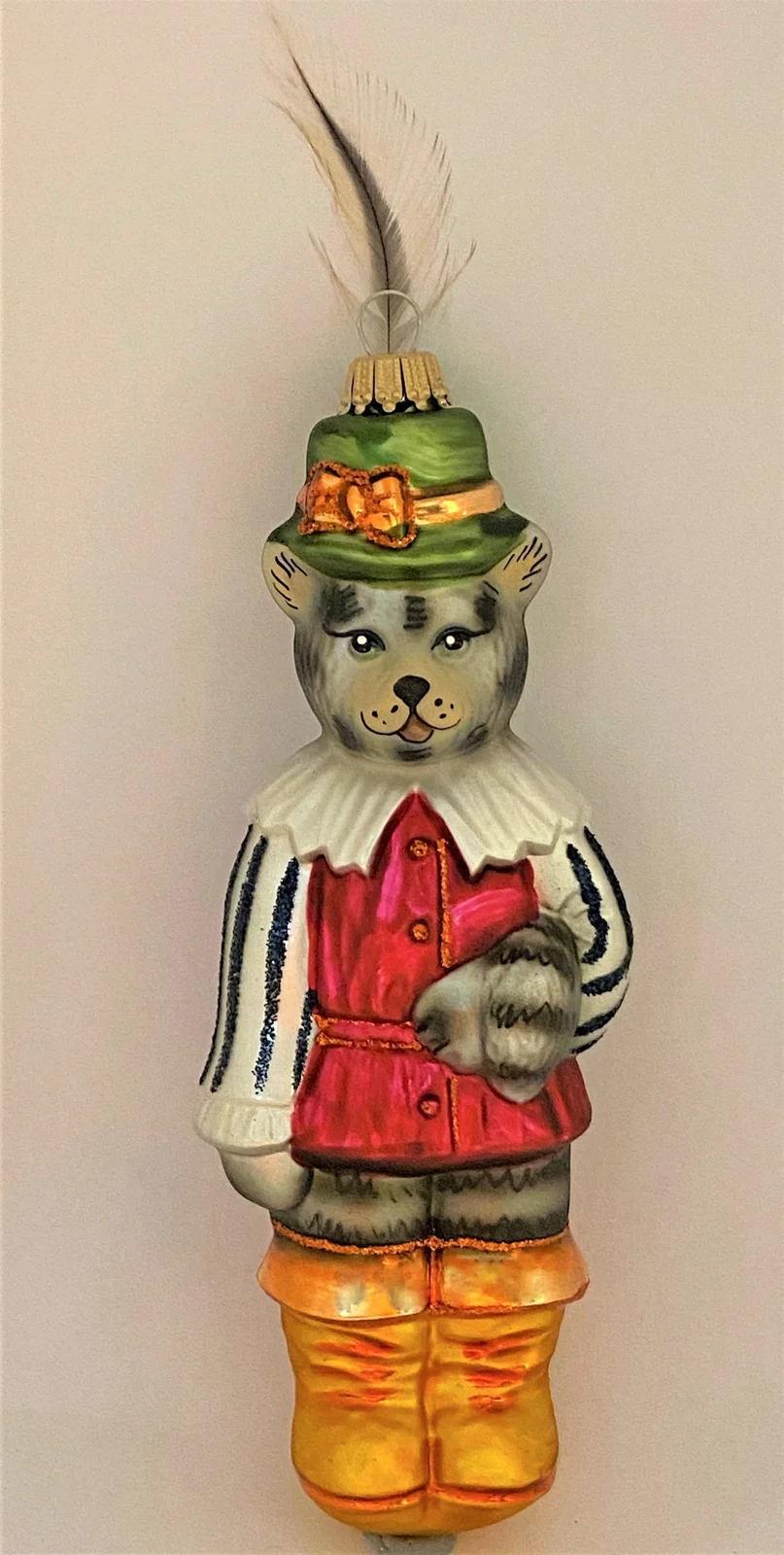 Krebs Gestiefelter Kater mit schönem Federbusch