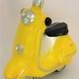 GMC Gelber Motor-Roller Vespa
