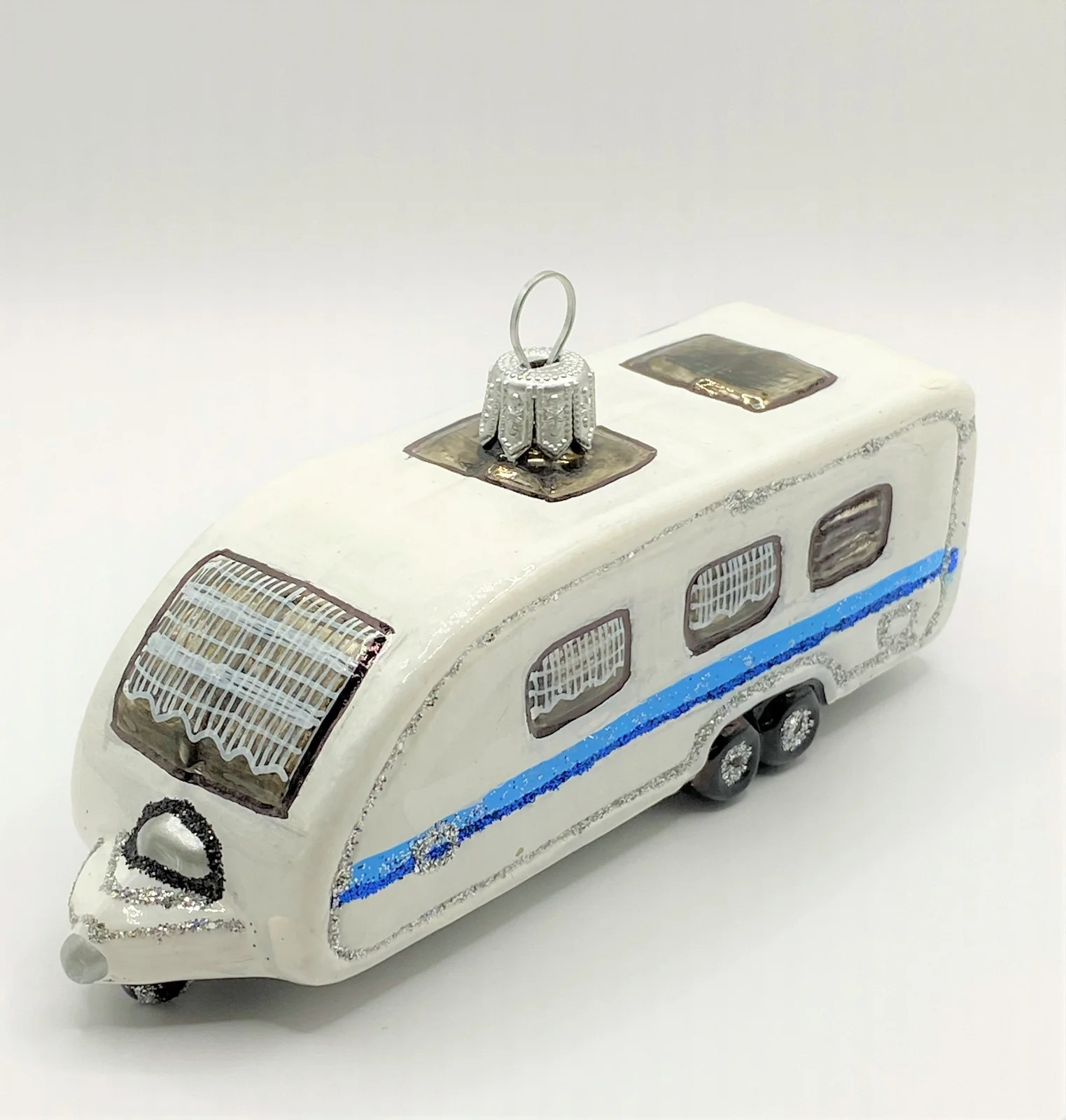 Glaspol Weisser Wohnwagen
