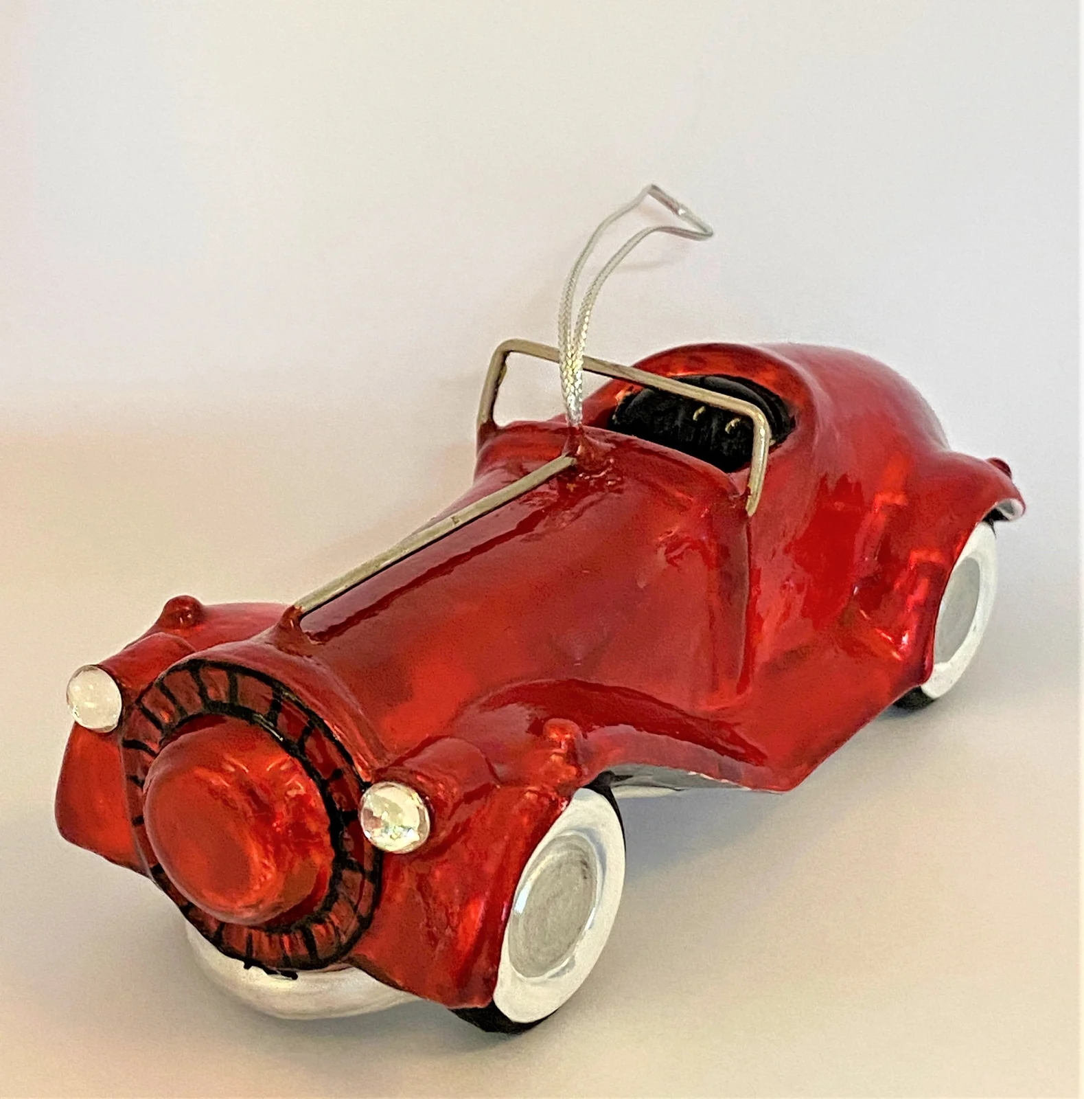 Komozja Rotes Oldtimer Rennauto, KOMOZJA MOSTOWSKI