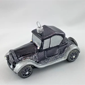 GMC Schwarzer Oldtimer mit Reserverad