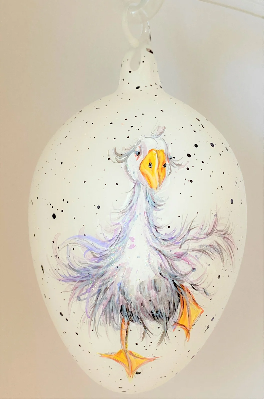 Dagmara Weisses Osterei mit witziger Ente