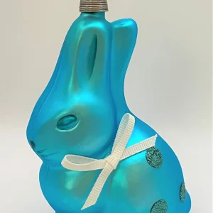 Sonstige Hellblauer sitzender Osterhase