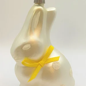 Sonstige Weisser sitzender Osterhase