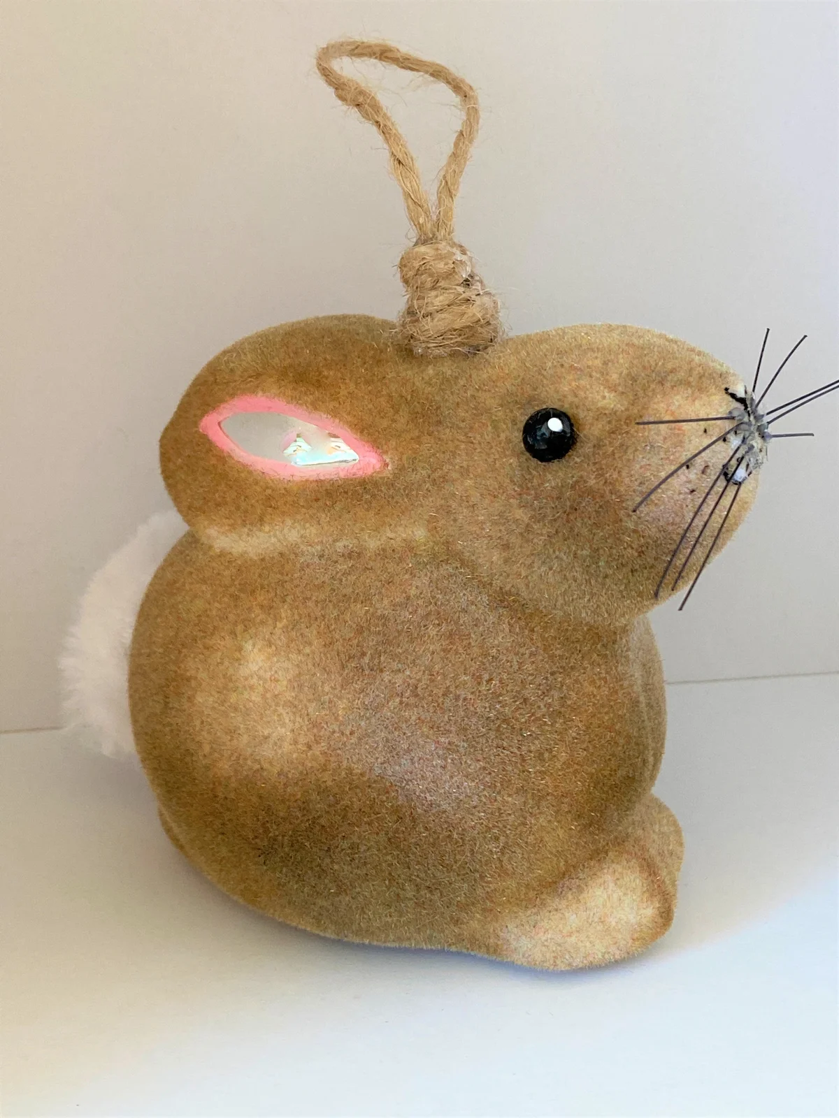 Dagmara Brauner flauschiger Osterhase
