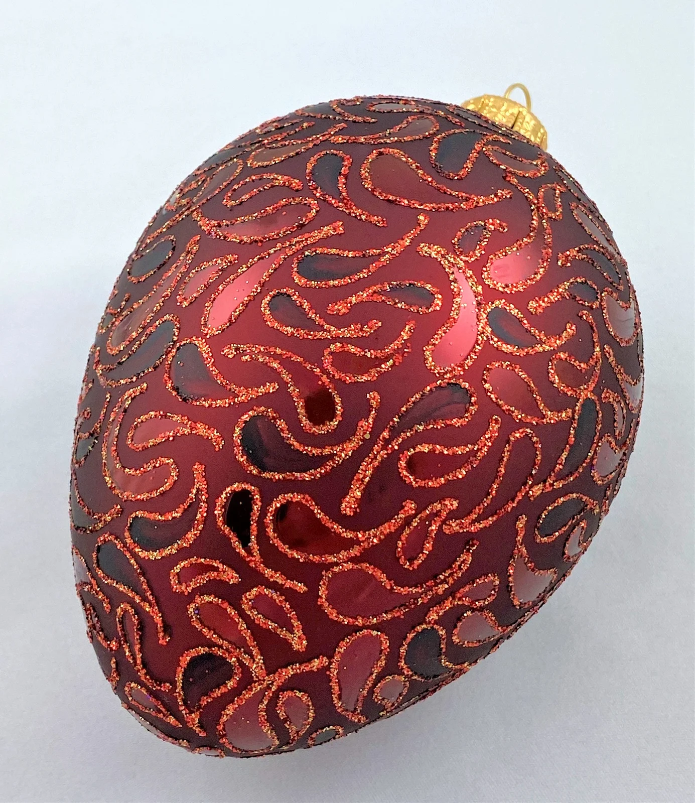 GMC Faberge-Ei bordeaux rot, Blätter-Muster