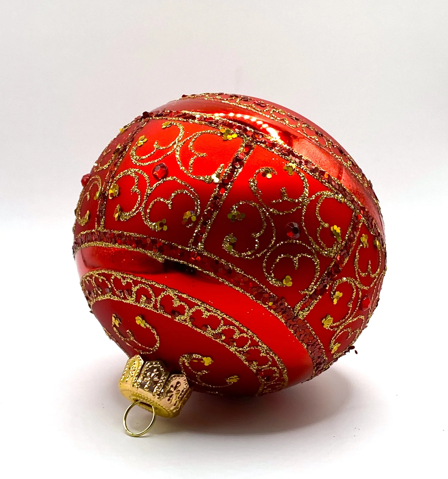 GMC Kugel rot mit üppigem Golddekor