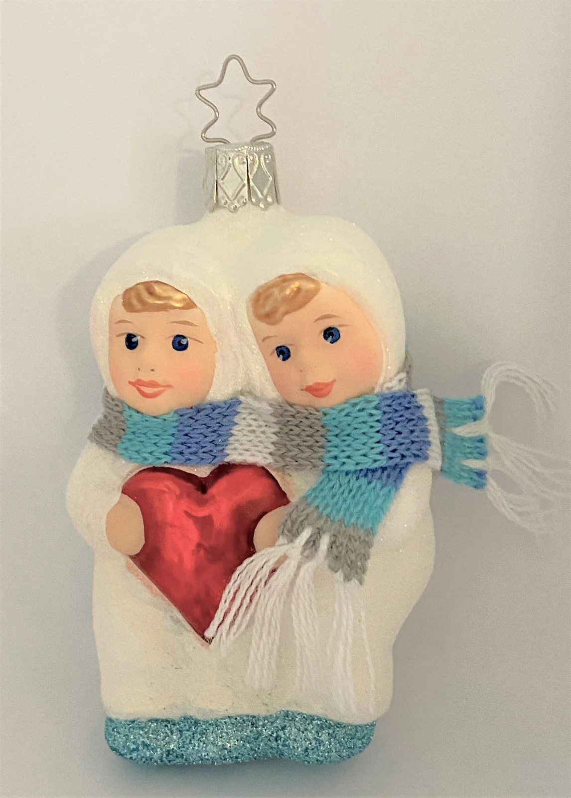 Inge-Glas Zwei Schneekinder mit rotem Herz