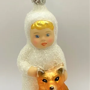 Inge-Glas Schneekind spielt mit dem Fuchs