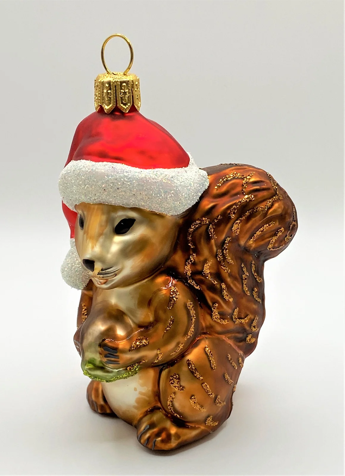 Hanco Süsses Eichhörnchen mit roter Mütze