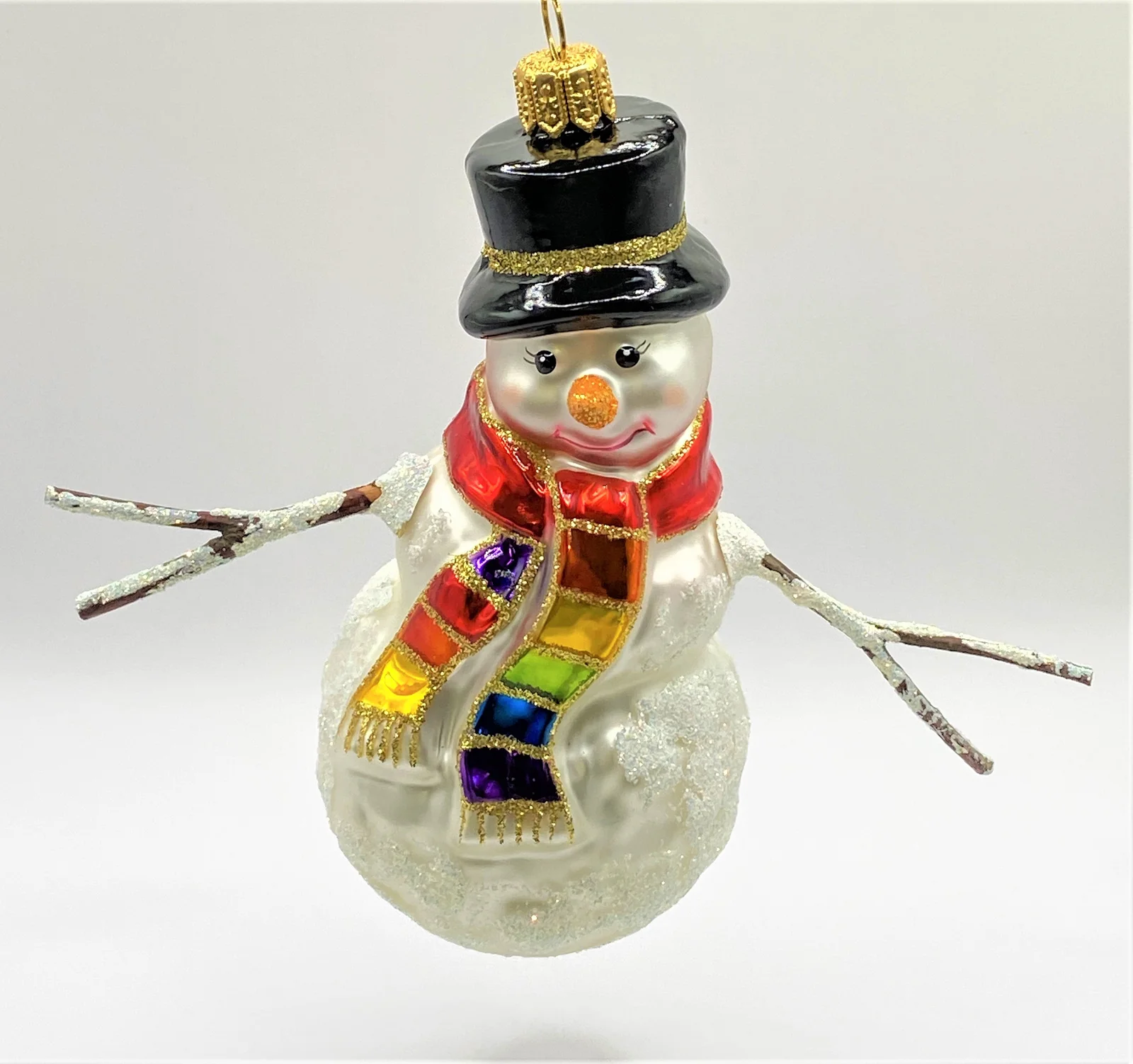 Hanco Schneemann mit buntem Schal