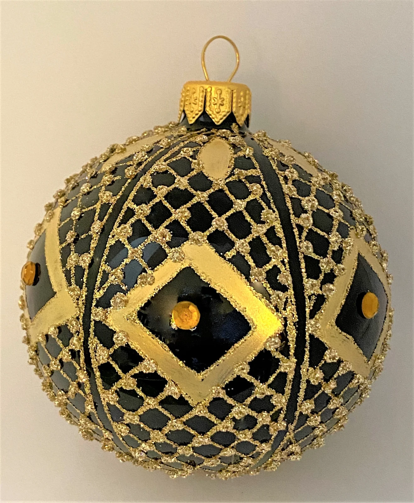 GMC Kugel schwarz mit Gold-Gittermuster
