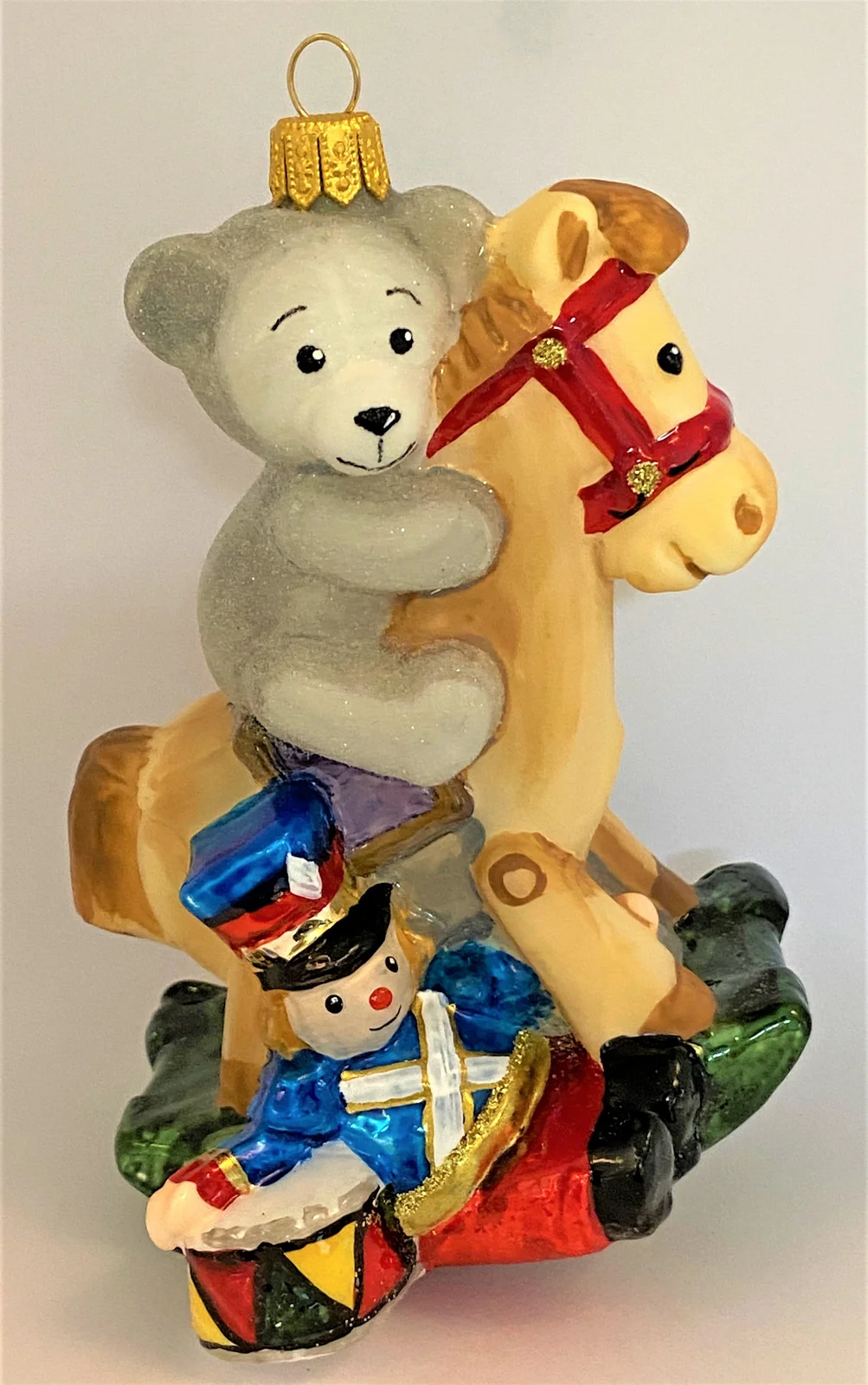 Komozja Der Teddy-Bär reitet auf dem Schaukelpferdchen, KOMOZJA MOSTOWSKI