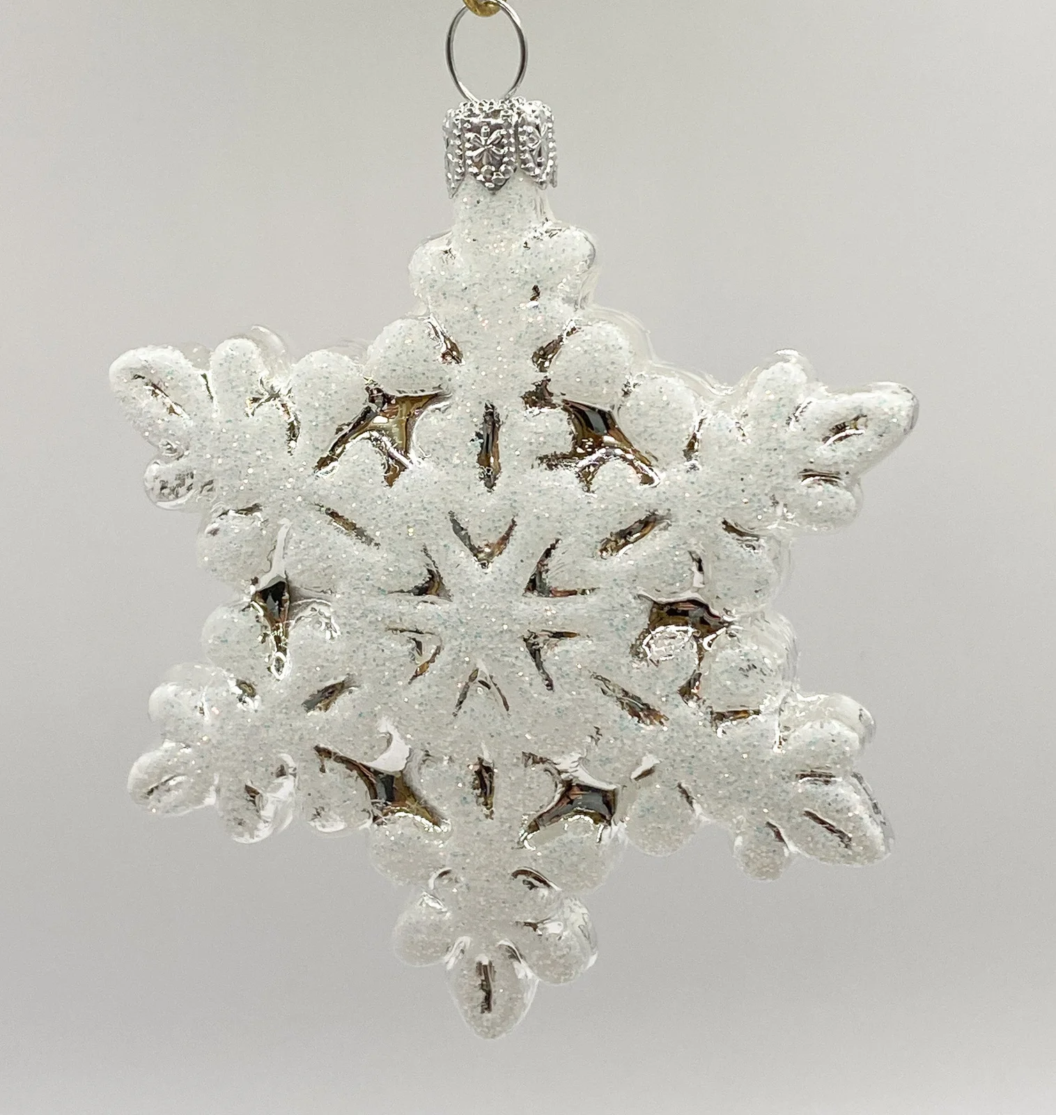GMC Silberne Schneeflocke mit weissem Glitzer
