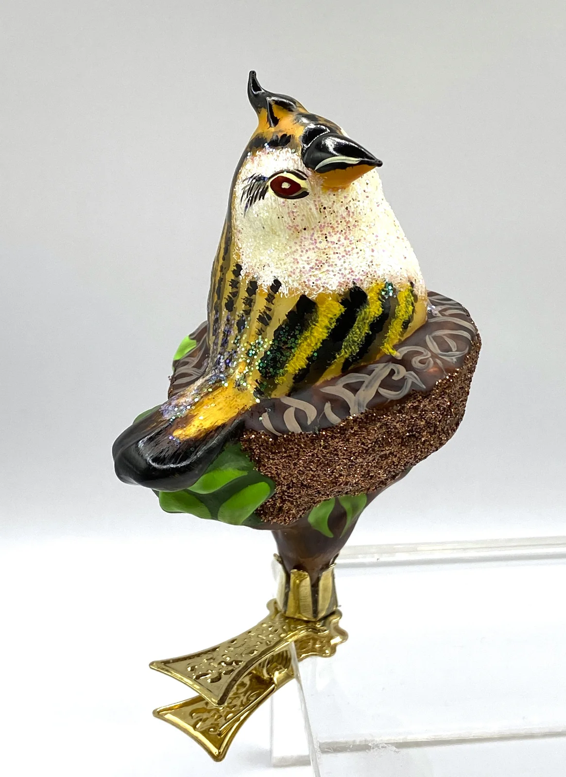 Wiktoria Gestreifter Vogel im Nest