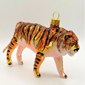 Wiktoria Tiger auf der Pirsch