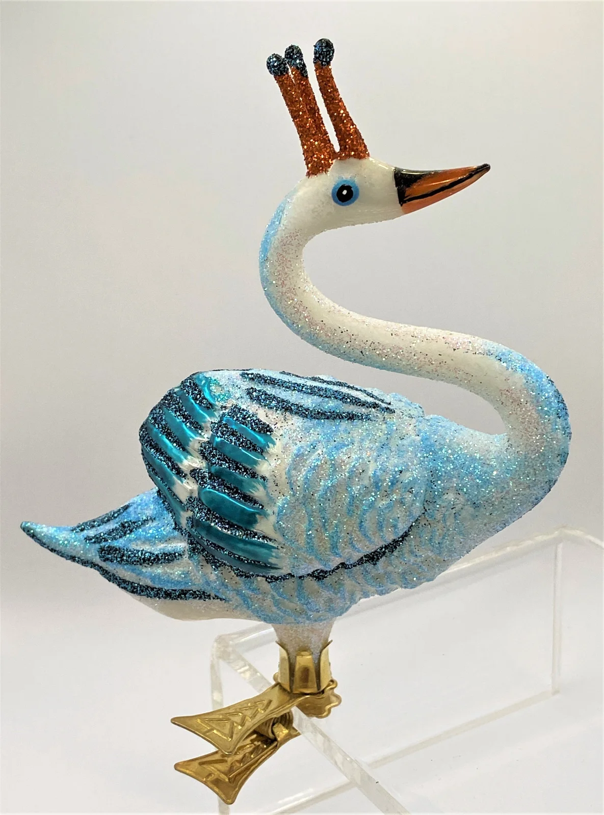 Wiktoria Grosser Schwan mit Krone und blauen Federn