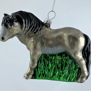 Koronex Graues Pferd im Gras