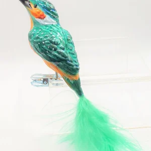 Oberfränkische Eisvogel auf Clip, türkis mit türkisfarbener Naturfeder