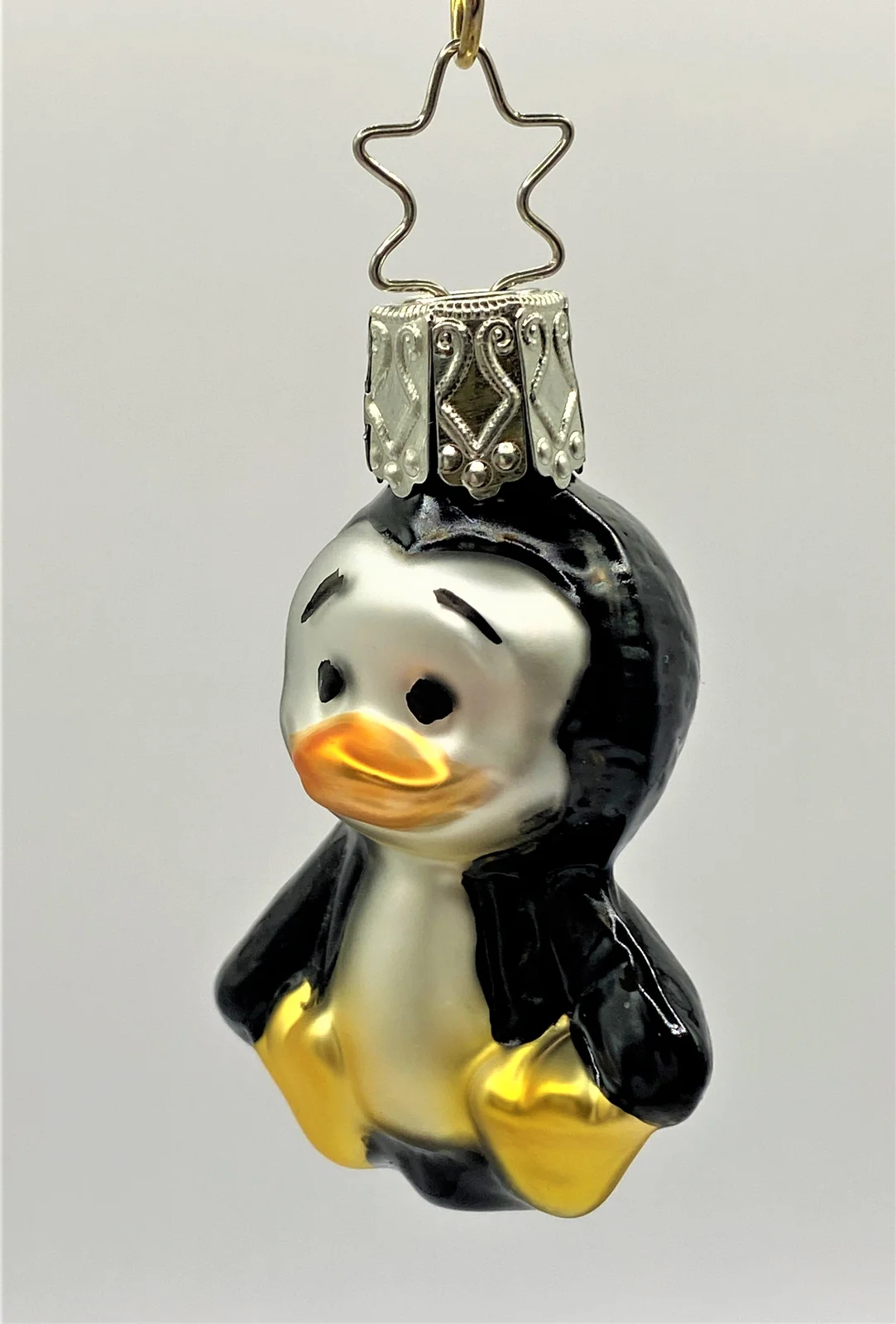Inge-Glas Kleiner verschmitzter Pinguin