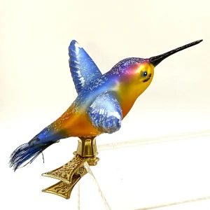 Hanco Kolibri mit hellblauen Flügen, auf Clip