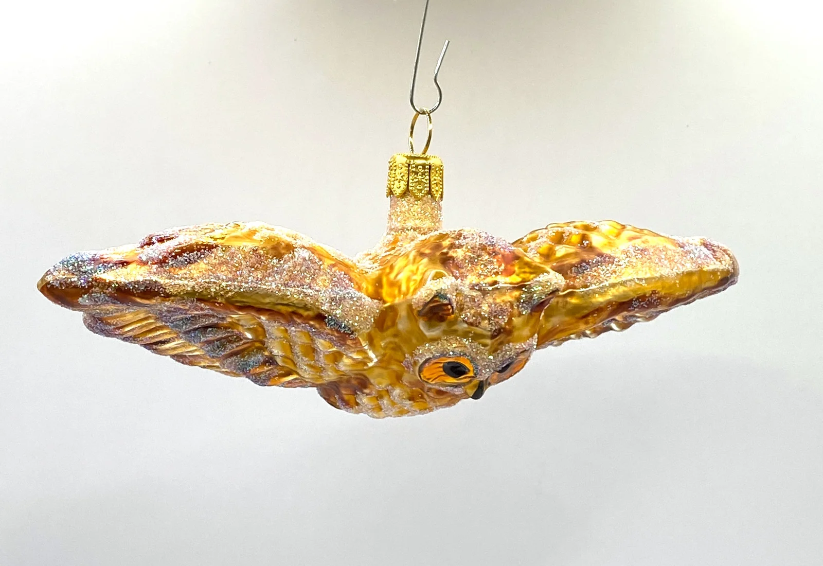 Wiktoria Fliegende braune Eule