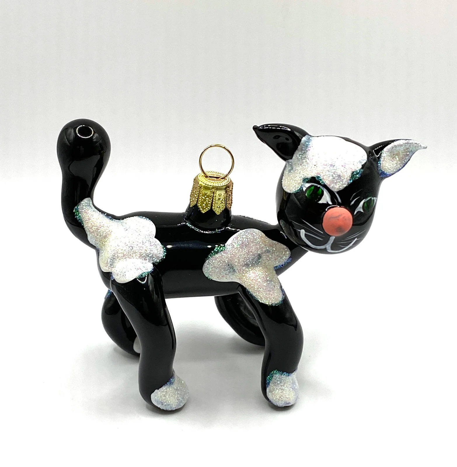 Wiktoria Schwarze Katze mit weissen Flecken