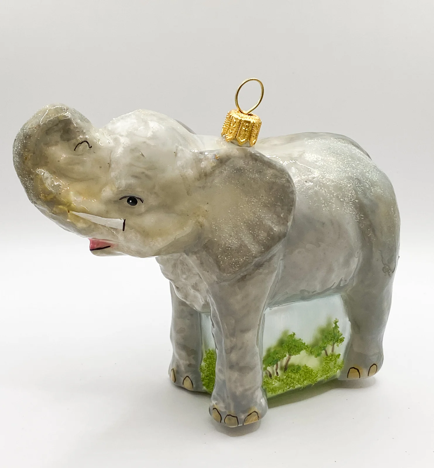 Glassware Elefant mit kleinen Stosszähnen