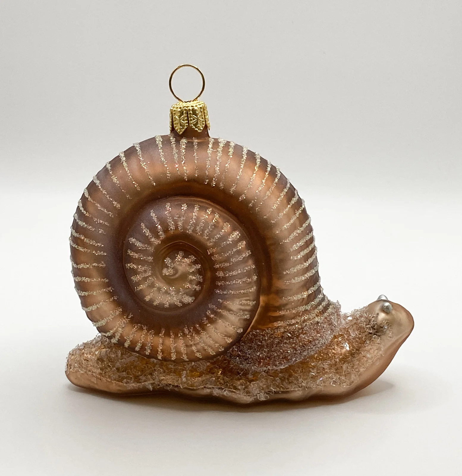 GMC Grosse Schnecke mit braunem Häuschen