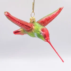 GMC Kolibri grün-rot, Flügel ausgebreitet, Schnabel rot